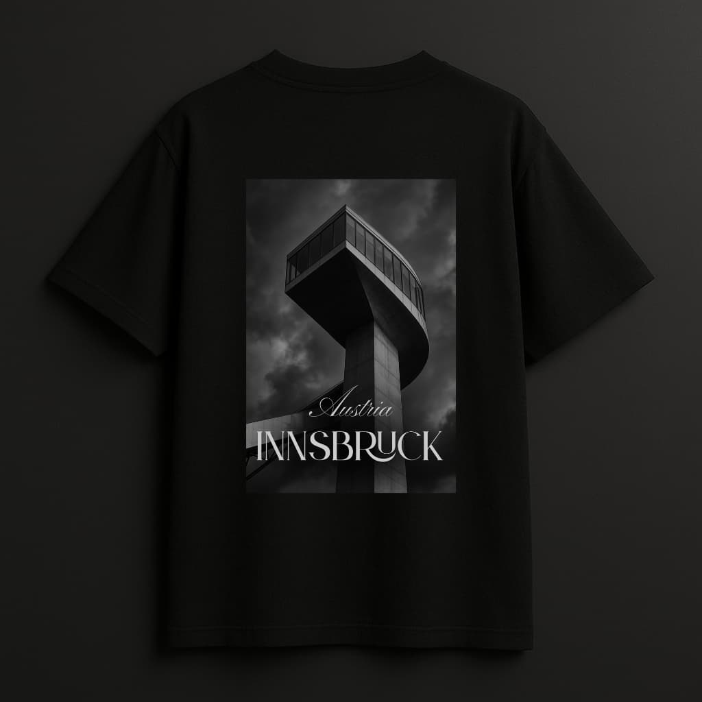Innsbruck Black Oversized Tee